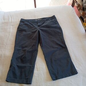 Maurices Dark Blue Capri Pants